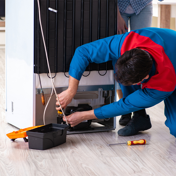 what are the common refrigerator repair services in Country Club Florida